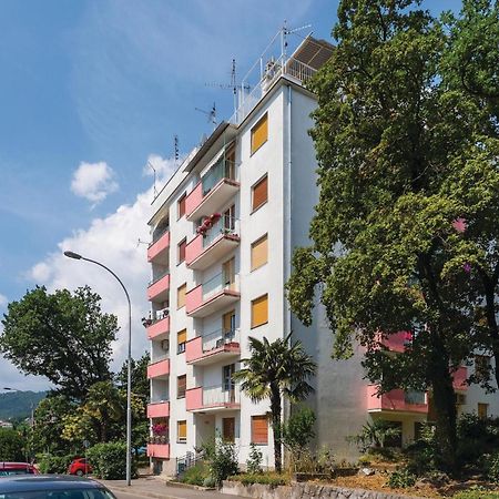 1 Bedroom Gorgeous Apartment In 奥帕提亚 外观 照片